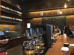-星巴克臻选(广州高德置地秋广场店)