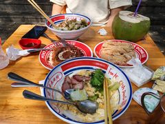 -伙记茶档(龙海风情小镇店)