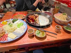 -周小明火锅(黑金冠社区店)