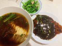 蕈油红汤面-君东记本帮面馆(天钥桥路店)