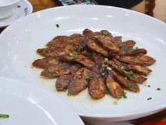 蒸腊肠-老唐三下锅 ·张家界地标美食(溪布街店)