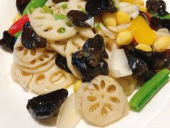 -巴扎美食·新疆菜·西域歌舞表演餐厅(新疆大厦店)