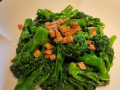 蒜蓉炒西兰苔-秀儿四九城·新京菜(亚运村鸟巢店)