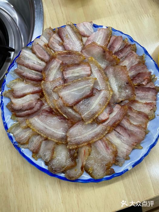 老字号特色藏餐(香格里拉古城店)烤藏香猪肉图片
