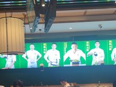 -费大厨辣椒炒肉(万家丽一店)