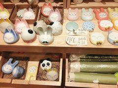 -猫的天空之城概念书店(杭州南宋御街店)