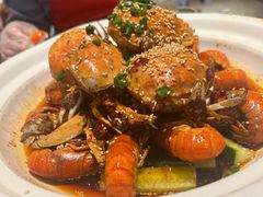 -肥肥虾庄·金牌油焖大虾(汉街SKP店)