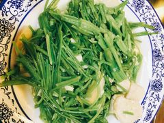 -阿鹏故事云南野生菌火锅(人民路店)