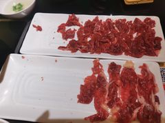 -潮汕三宝鲜牛肉火锅