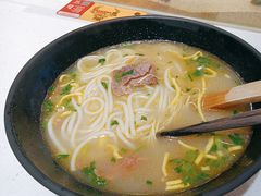 -牛汤哥慢熬牛肉汤(五道口店)