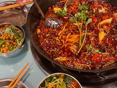 -鸿顺老铁锅美蛙鱼府(解放碑店)