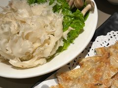 -享月汤皇·海鲜小火锅·聚会(曲江创意谷店)