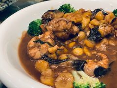 -老季市·三代非遗传承·地标美食老汁鸡(工农路店)