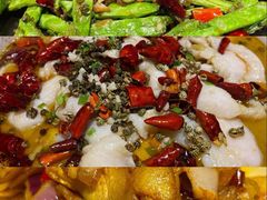 -十三式重庆江湖菜(金茂览秀城店)