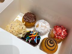 -Tims天好咖啡·贝果(雁展路万象天地店)