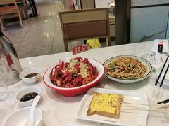 -阿胖龙虾小海鲜(宁国南路总店)