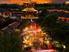 -茅山东方盐湖城景区