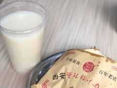 纯瘦腊汁肉夹馍-樊记腊汁肉(竹笆市总店)