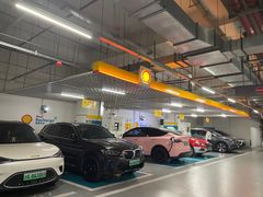 -虹桥天地-停车场