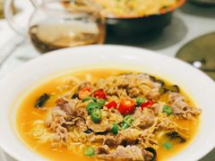 酸汤浸肥牛-骏莱海鲜鱼港(五角场店)