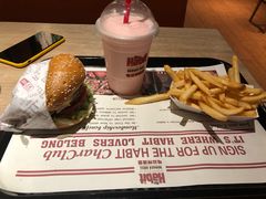 -The Habit Burger Grill 哈比特汉堡(复兴soho店)
