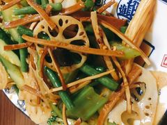 -陈掌柜澄城水盆羊肉(钟楼店)