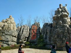 -茅山东方盐湖城景区