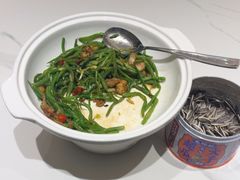-小渔莊•地道胶东菜(旅游路万象省博物馆店)