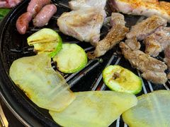 -胡悦里韩式烤肉(芝罘万达广场店)