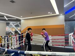 -美航国际健身(北京华联店)