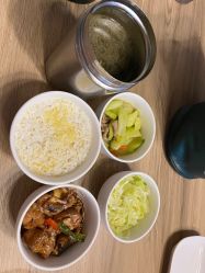 -母仪天下月子中心(光谷店)