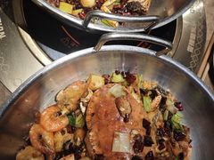-七欣天香辣蟹火锅(上海银亿滨江店)