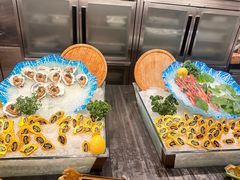 -圣丰索菲特·2 On 988 Café 自助餐厅