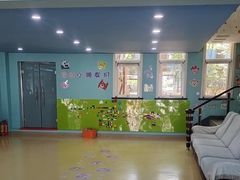 -乐悠游亲子游泳俱乐部