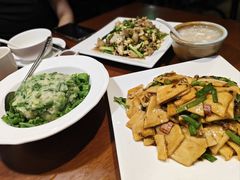 -怡得观滇餐厅·地道昆明菜·1996(海埂大坝店)