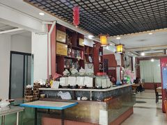 -老鼎万春卤菜(五代传承创始老店)