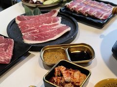 -红沃鳗鱼黑牛烤肉店(不老街店)