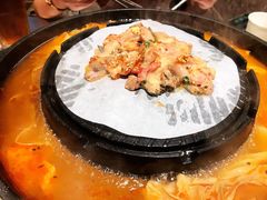 香烤九层塔鸡腿肉-小肚皮饮食店