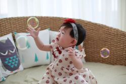 -苹果树儿童摄影工作室