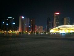 -东港音乐喷泉广场