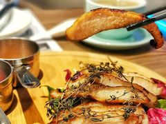 炭烧猪颈肉-小大董·烤鸭(西客站店)