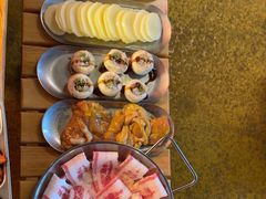 -叽叽扎扎烤肉场(生态城万达店)