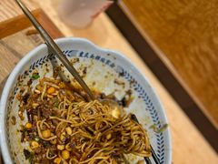 -呼啦面馆·头牌豌杂面(爱琴海店)