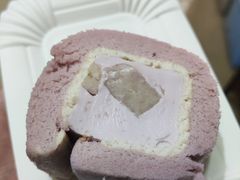 -顶东面包花园·生日蛋糕(世博店)