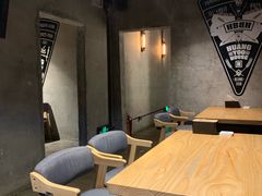 大堂-晃晃悠悠酒肉合作社