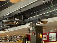 大堂-大头虾越式风味餐厅(光明广场店)