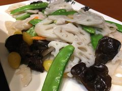 荷塘月色-龙梅肥肠鱼(明瓦廊店)