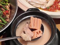 -莲餐厅·湖北菜·潜江小龙虾店(愚园路店)