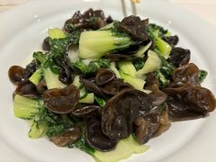 奶白菜炒木耳-大鸭梨烤鸭(左家庄店)