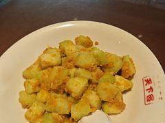 丝瓜炒盐蛋黄-天下客饭店(中山路店)